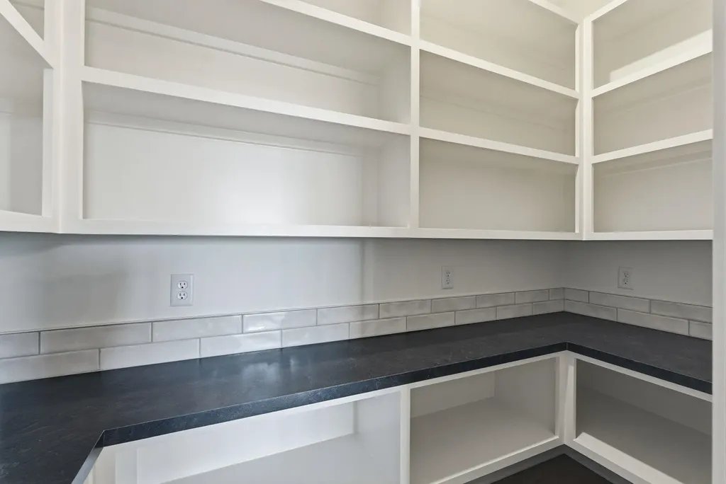 16705 W Hickory Court Goddard KS 67052