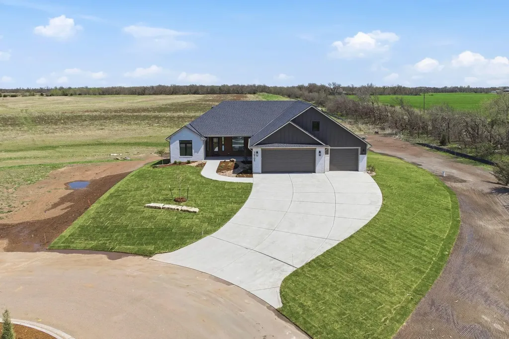 16705 W Hickory Court Goddard KS 67052