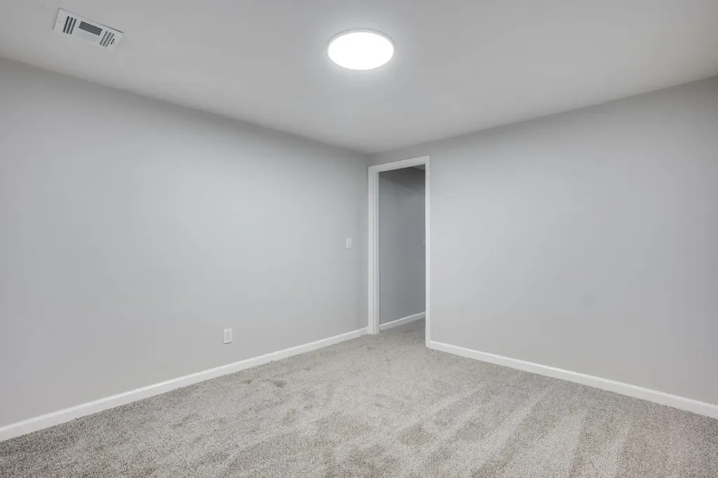 354 Apple Lane Haysville KS 67060