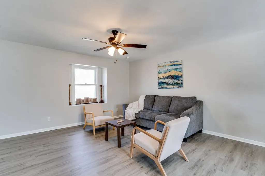 354 Apple Lane Haysville KS 67060