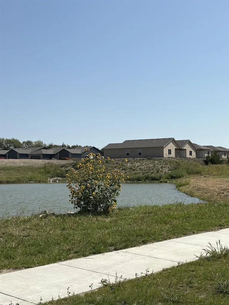 5027 N Fairmount Avenue Wichita KS 67220