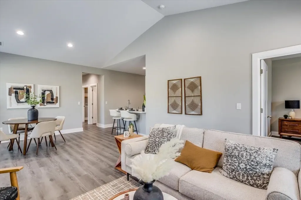 5029 N Fairmount Avenue Wichita KS 67220