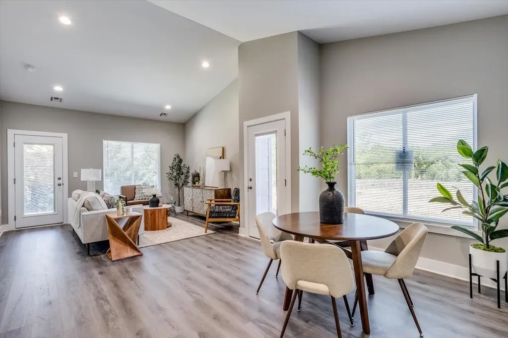 5029 N Fairmount Avenue Wichita KS 67220