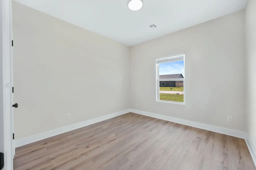 820 S Jay Street Valley Center KS 67147-8948
