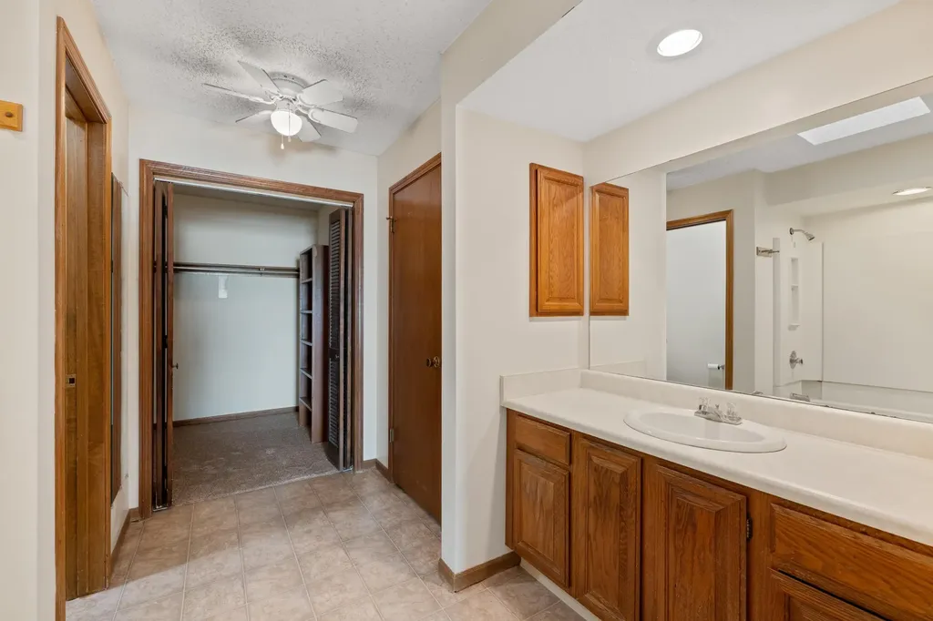 1717 S Cypress Street Wichita KS 67207