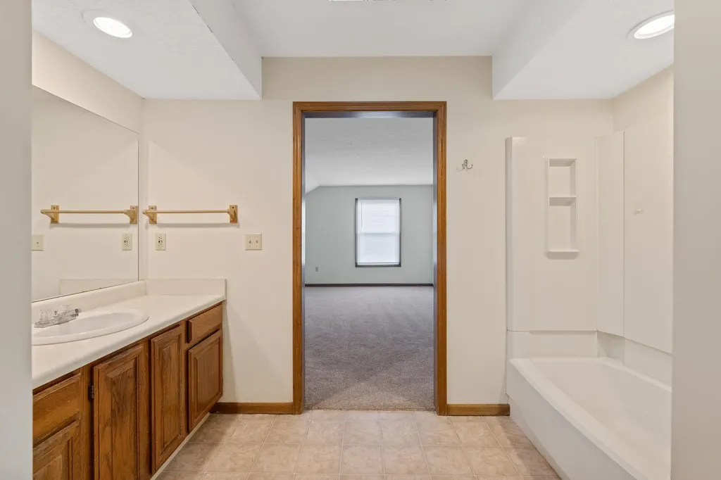 1717 S Cypress Street Wichita KS 67207