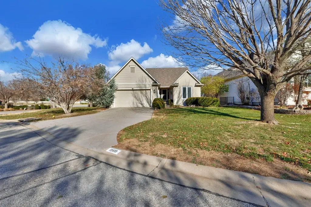 12610 E Bradford Circle Wichita KS 67206