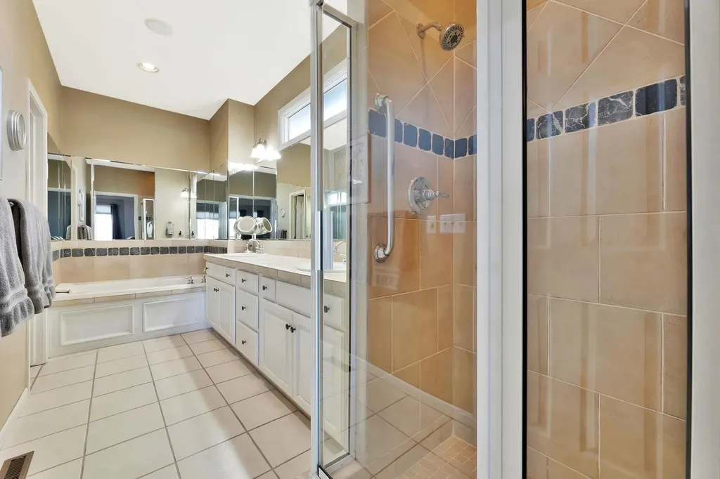 12610 E Bradford Circle Wichita KS 67206