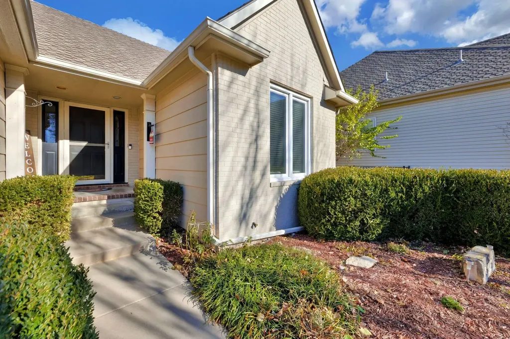 12610 E Bradford Circle Wichita KS 67206