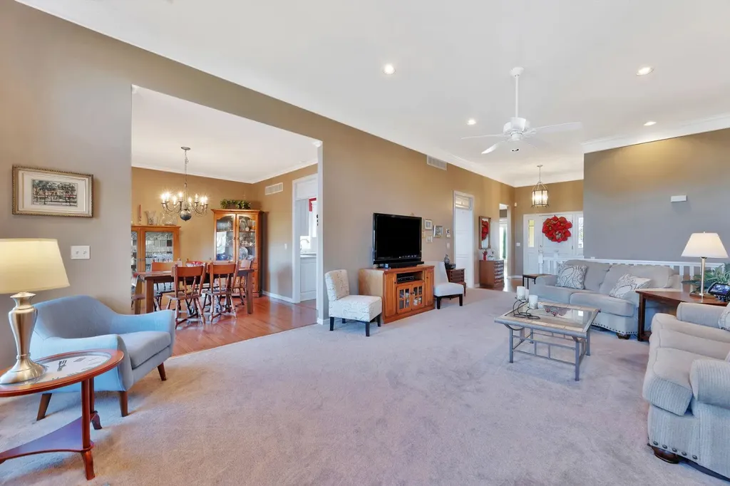 12610 E Bradford Circle Wichita KS 67206