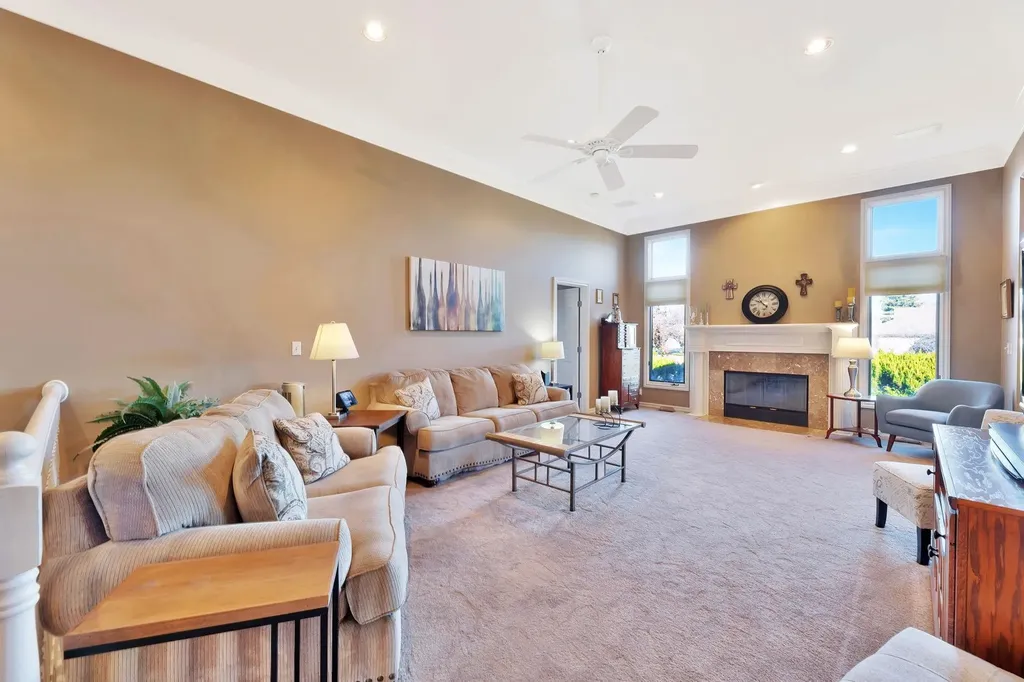 12610 E Bradford Circle Wichita KS 67206