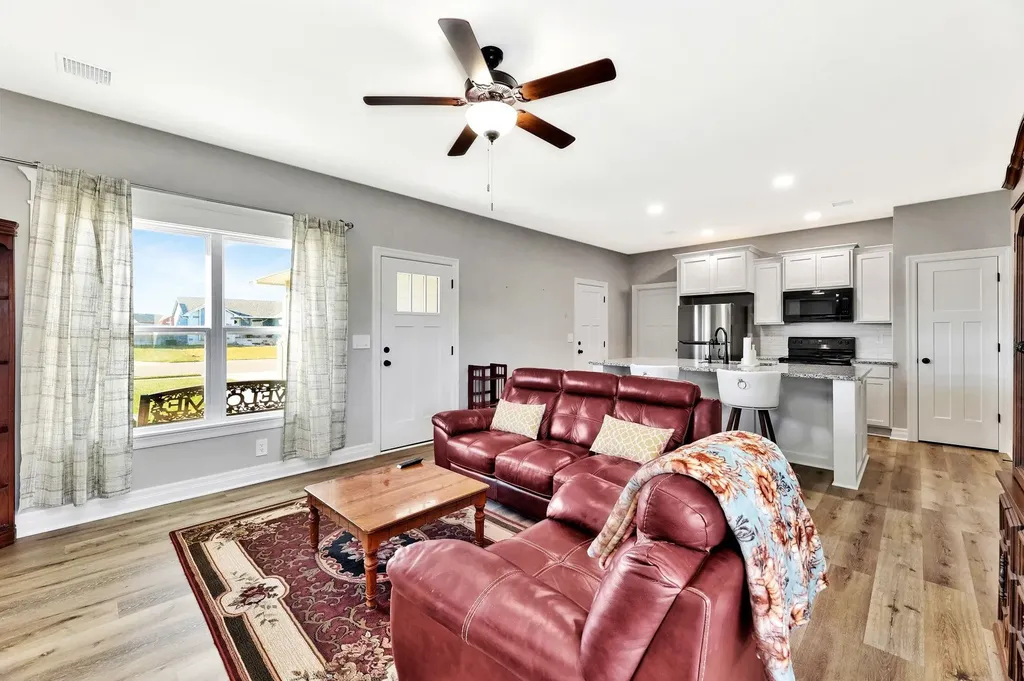 932 N Cloverleaf Street Goddard KS 67052