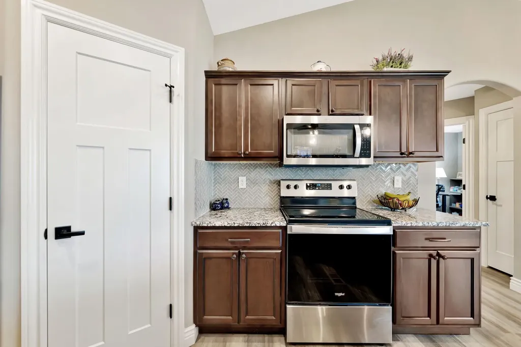 2354 S Chateau Street Wichita KS 67207