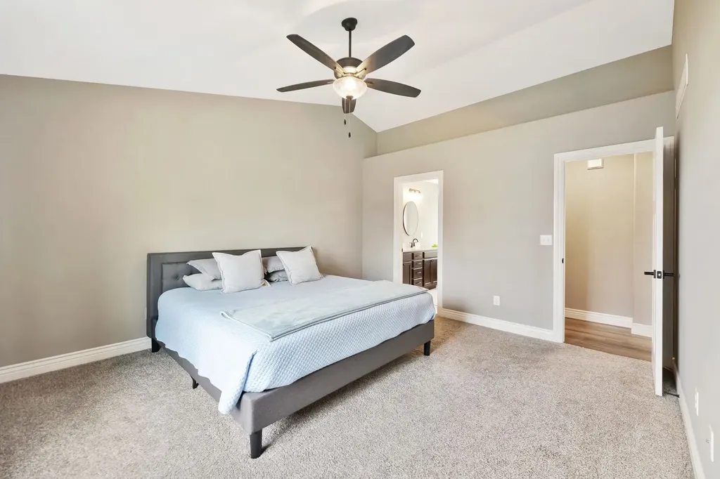 2354 S Chateau Street Wichita KS 67207