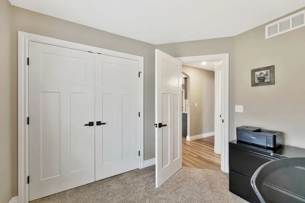 2354 S Chateau Street Wichita KS 67207