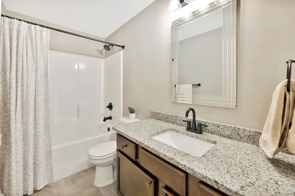 2354 S Chateau Street Wichita KS 67207