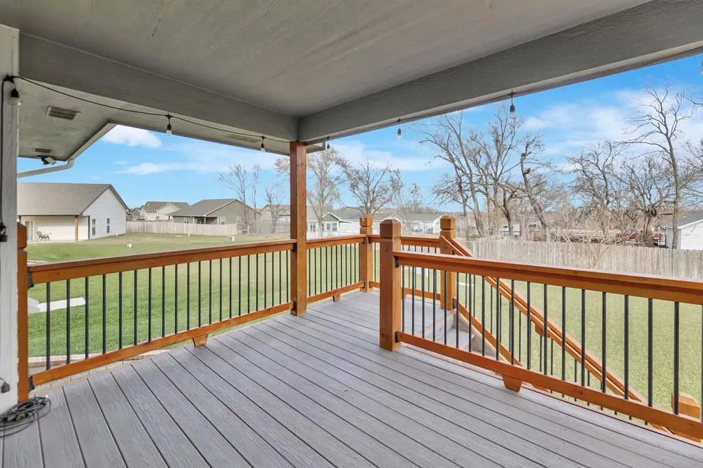 2354 S Chateau Street Wichita KS 67207