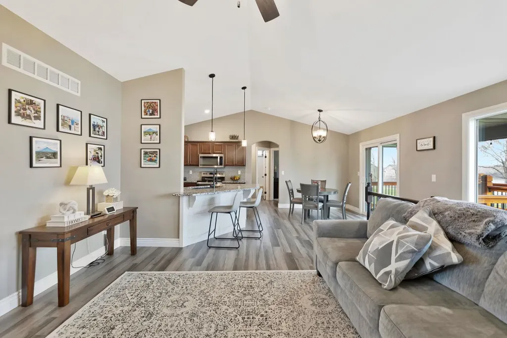 2354 S Chateau Street Wichita KS 67207