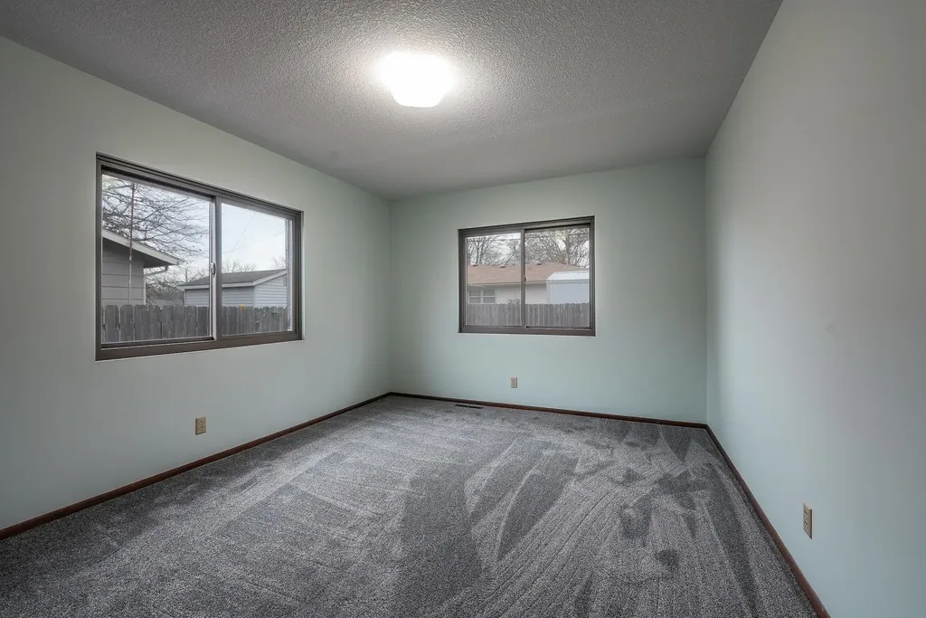 509 W 13th Avenue El Dorado KS 67042