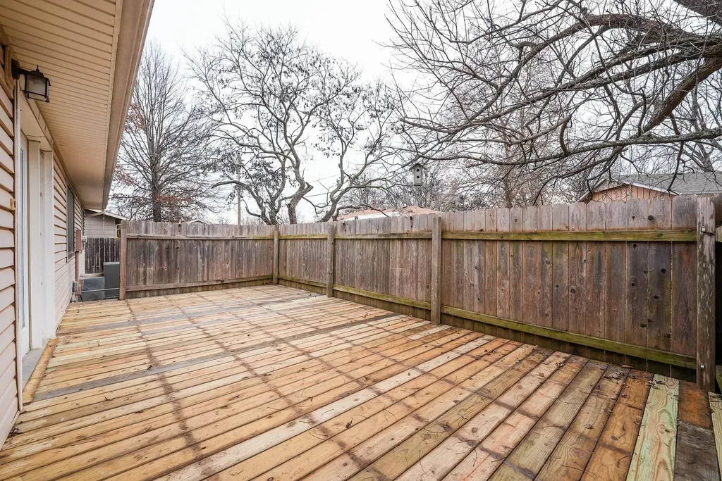 509 W 13th Avenue El Dorado KS 67042