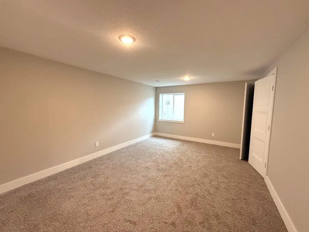 2153 S Chateau Court Wichita KS 67207