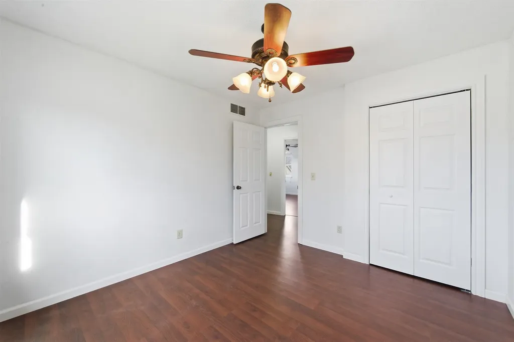 1930 N Cardington Street Wichita KS 67212