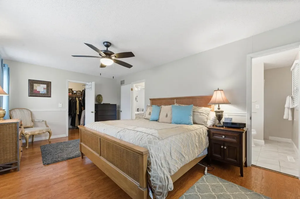 4004 Clarendon Street Bel Aire KS 67220