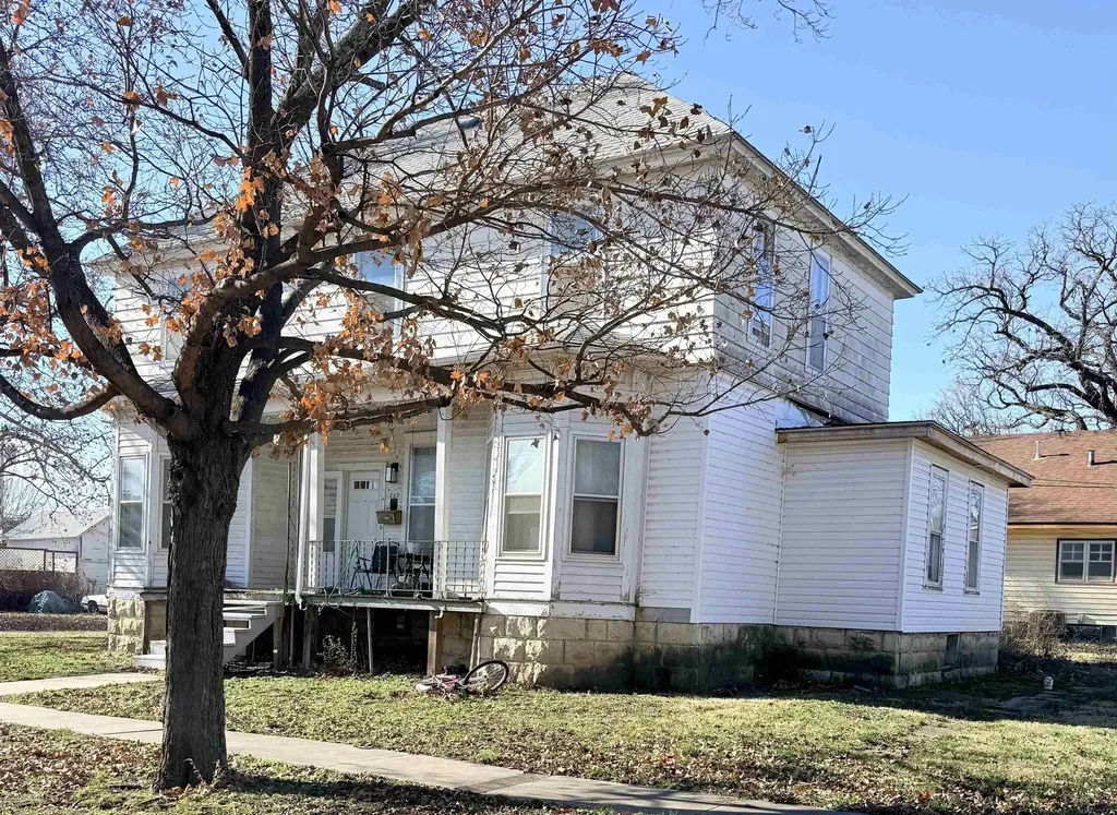 203 N 2nd Street Marion KS 66861