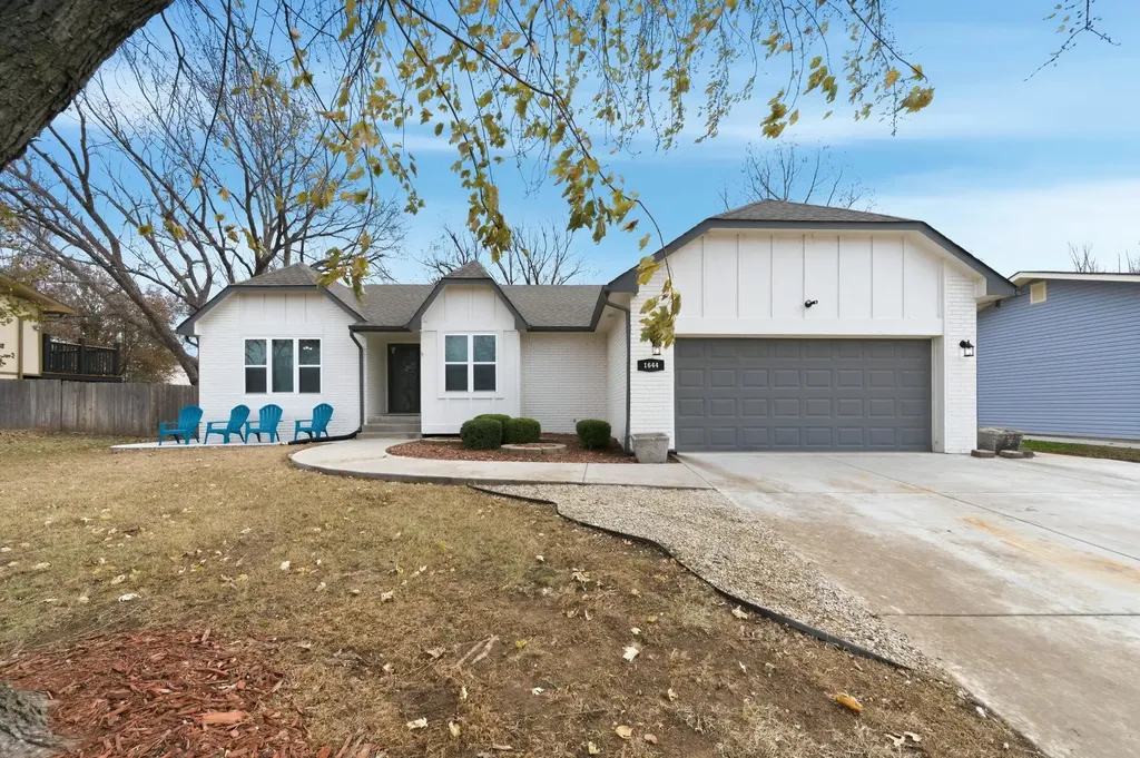 1644 N Parkdale Street Wichita KS 67212
