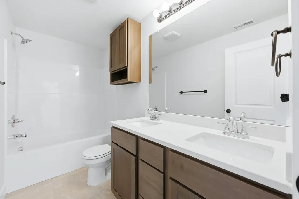 1543 S Meadowhaven Street Andover KS 67002