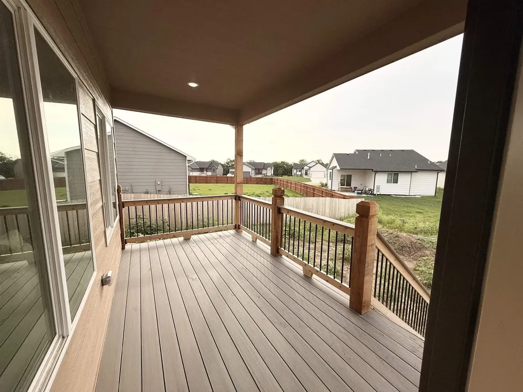 10709 E Bonita Street Wichita KS 67207