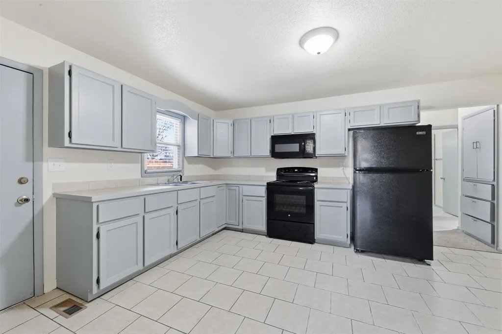 3124 N Shelton Street Wichita KS 67204