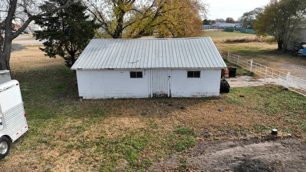 7046 S Broadway Avenue Haysville KS 67060