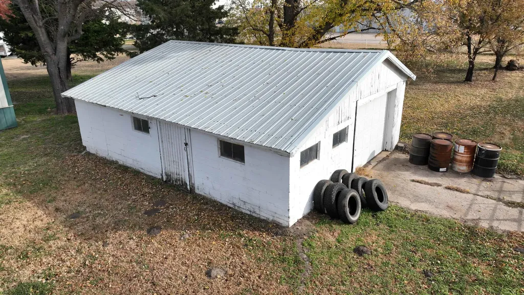 7046 S Broadway Avenue Haysville KS 67060