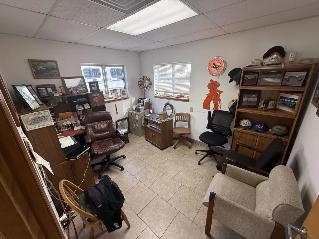 7046 S Broadway Avenue Haysville KS 67060