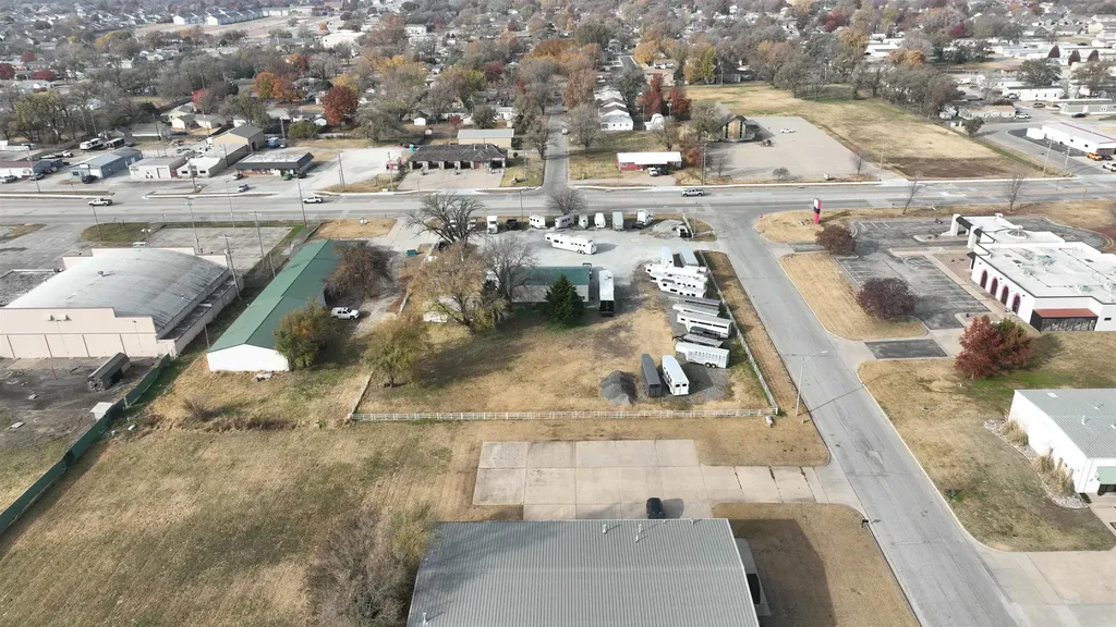 7046 S Broadway Avenue Haysville KS 67060