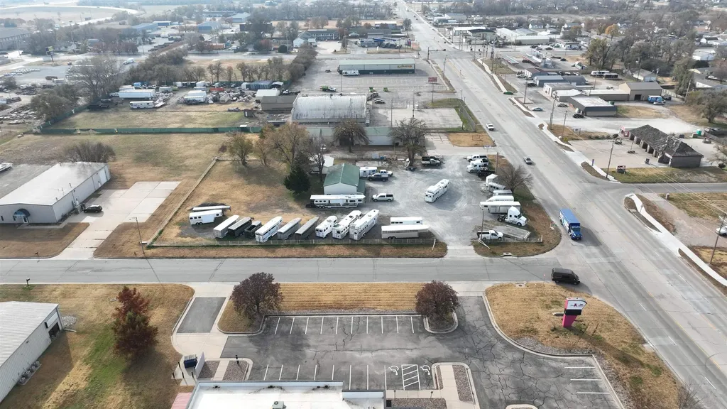7046 S Broadway Avenue Haysville KS 67060