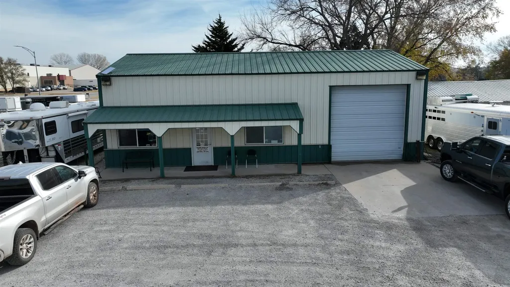 7046 S Broadway Avenue Haysville KS 67060