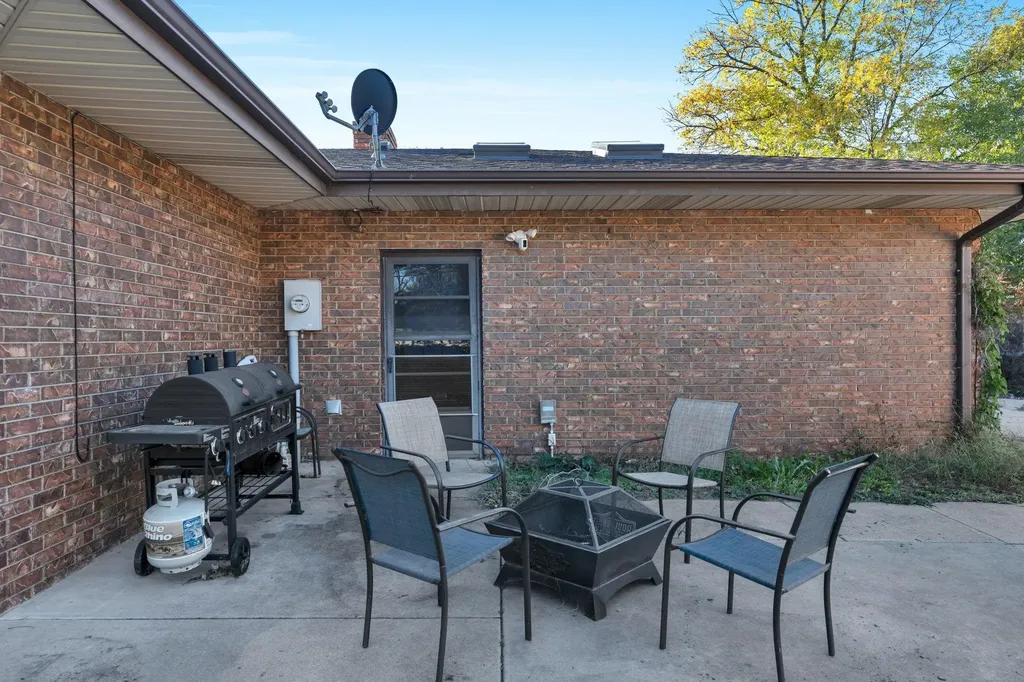 4520 S Washington Avenue Wichita KS 67216