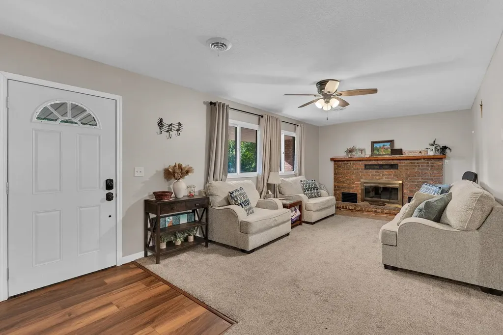 4520 S Washington Avenue Wichita KS 67216