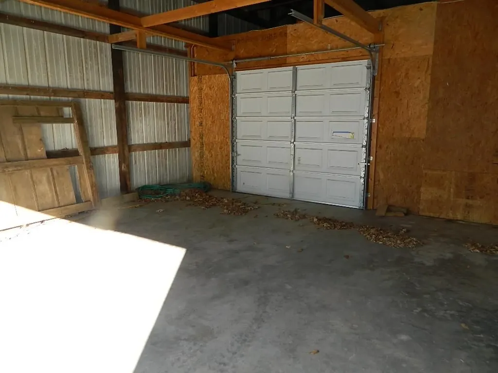 4622 E 9th Avenue Winfield KS 67156