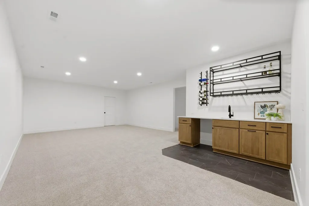16775 W Hickory Court Goddard KS 67052