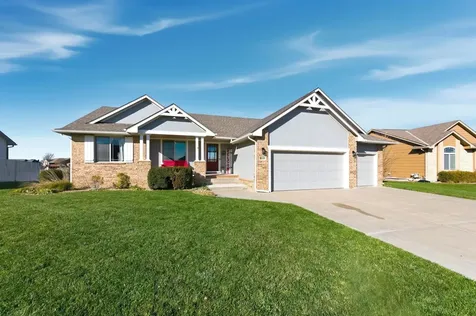8210 W Palmetto Circle Wichita KS 67205