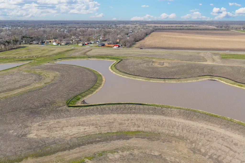 Lot 19 Blk A Harvest Place Addition Valley Center KS 67147