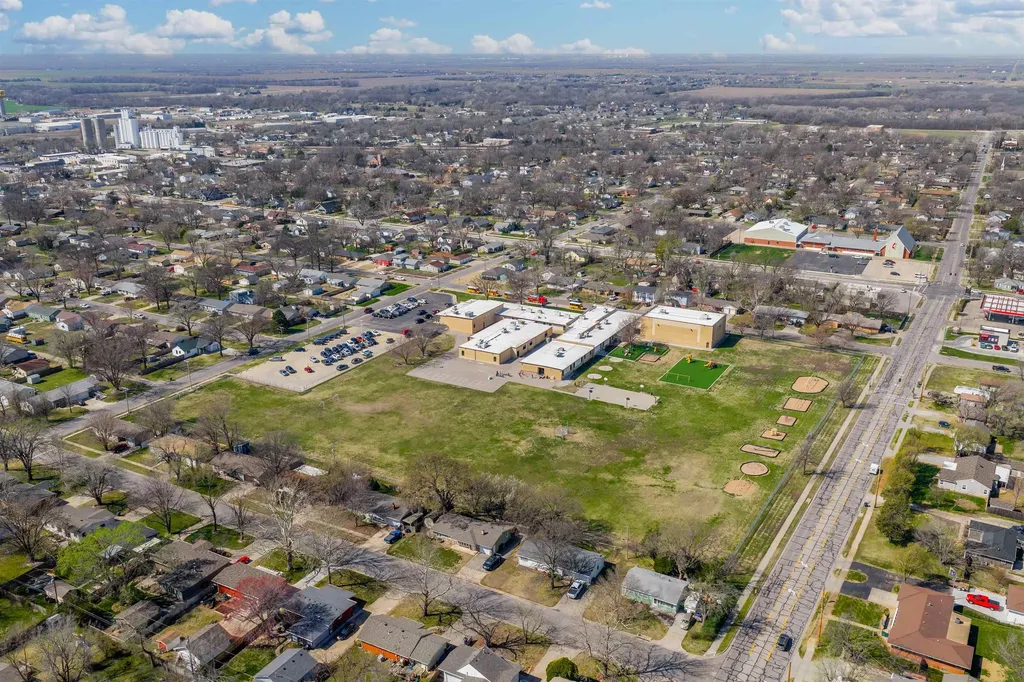 Lot 15 Blk A Harvest Place Addition Valley Center KS 67147