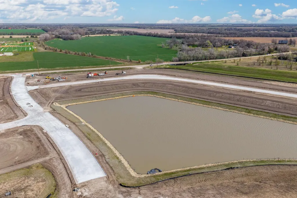 Lot 10 Blk A Harvest Place Addition Valley Center KS 67147