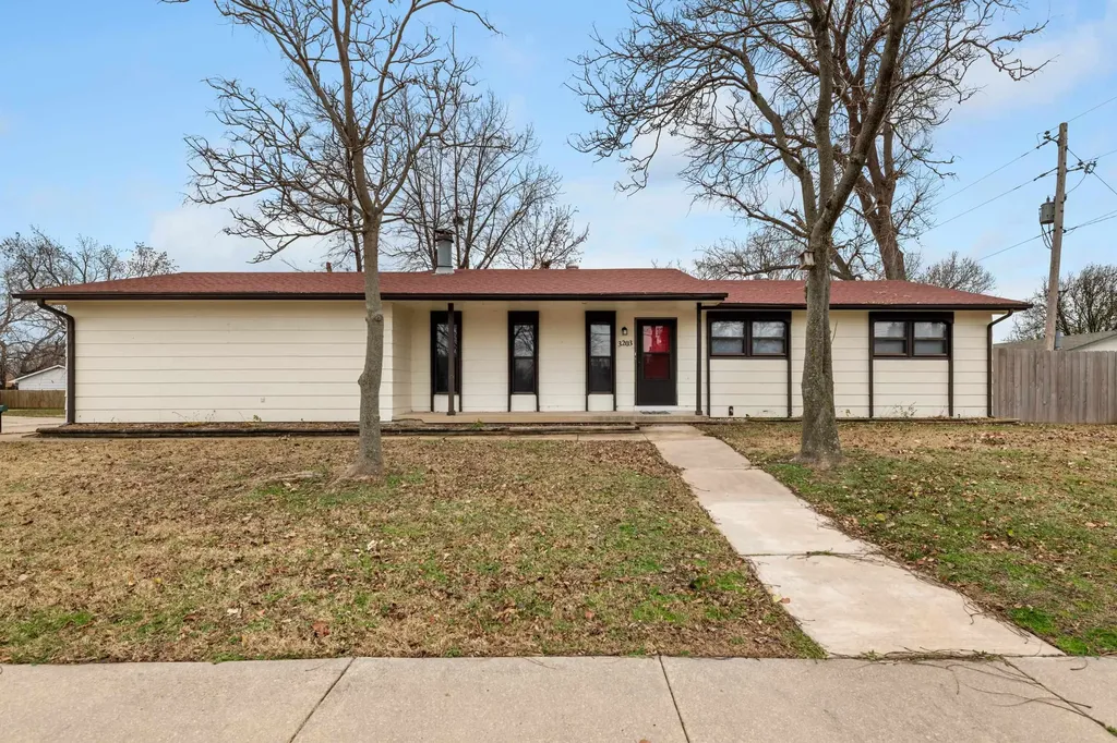 3203 S Knight Avenue Wichita KS 67217