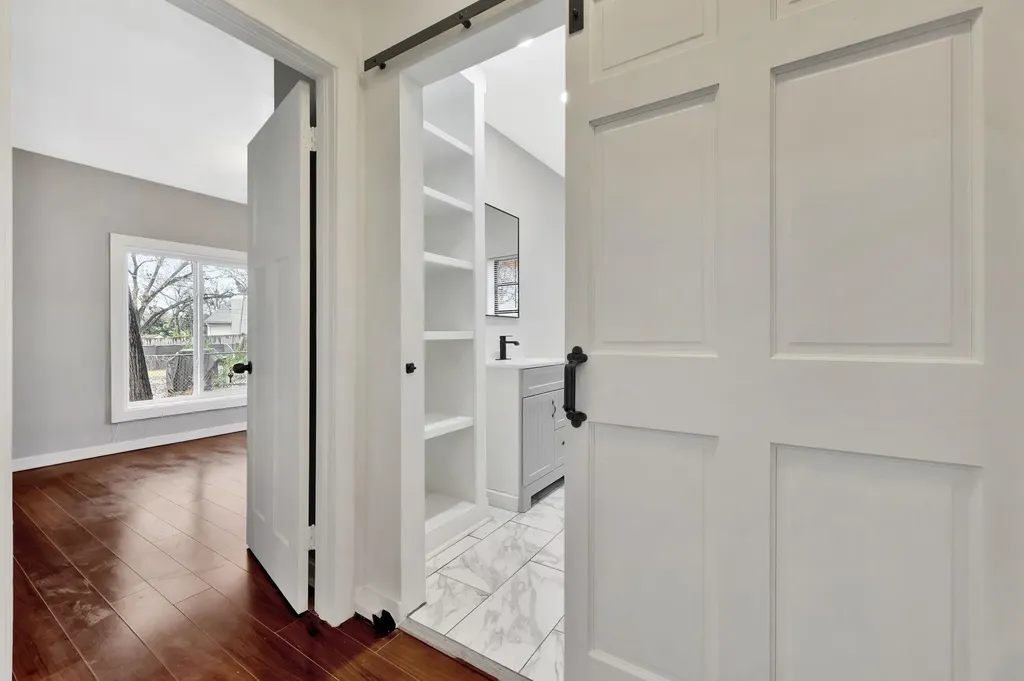 5608 E Park Hollow Drive Wichita KS 67208
