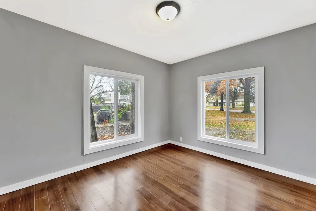 5608 E Park Hollow Drive Wichita KS 67208