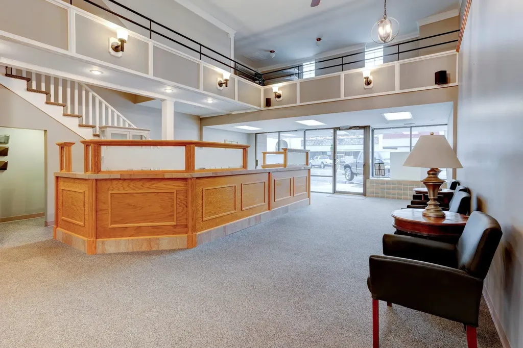 810 Main Street Winfield KS 67156